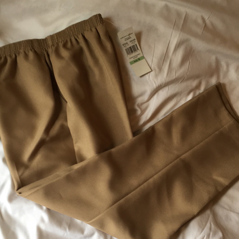Alfred Dunner Proportioned Short Pants NWT